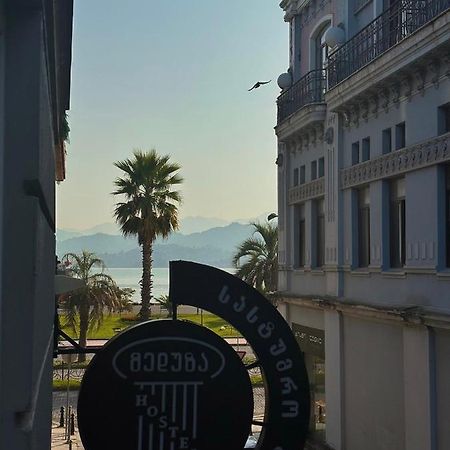 Gorgona Hostel Batumi Exterior photo